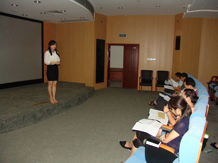 市博物館進(jìn)行星級講解員選撥評定