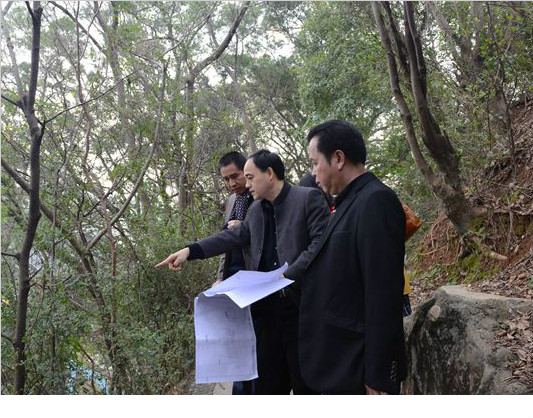 省文物局副局長何斌到市博物館調(diào)研