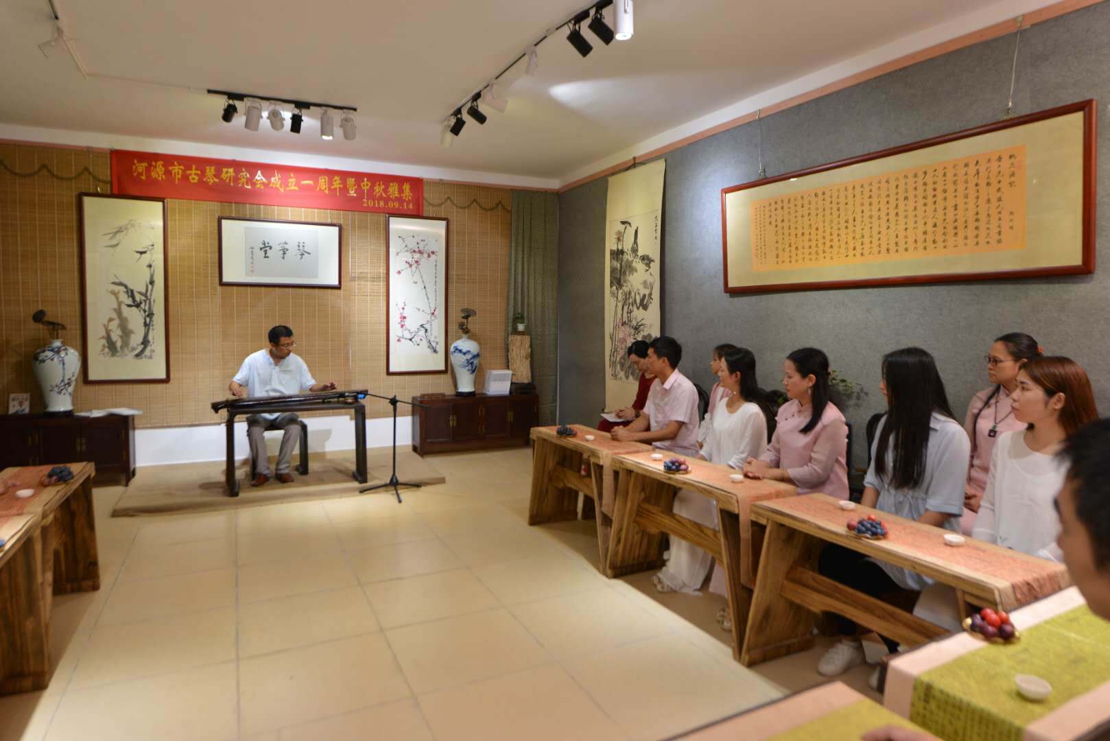河源市古琴研究會成立一周年暨中秋 雅集活動在我館舉辦