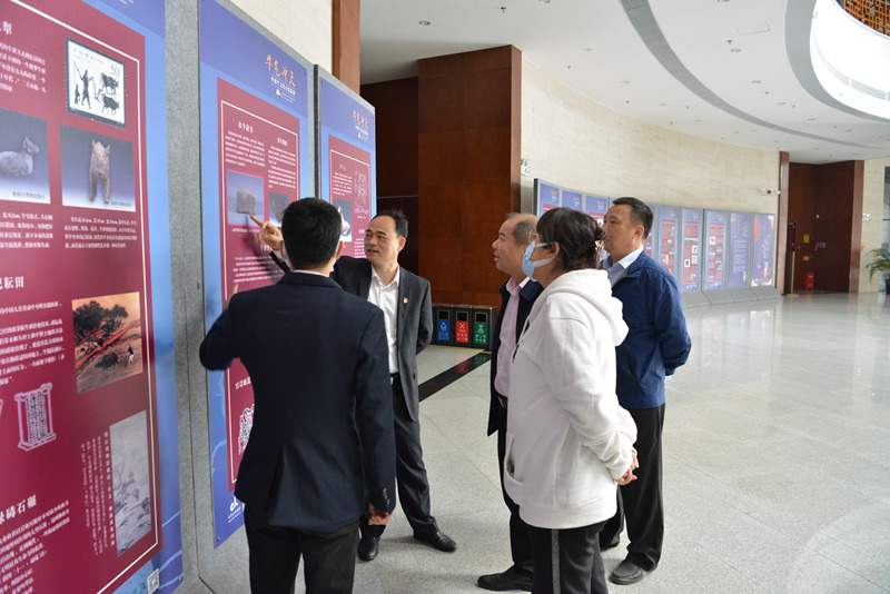 牛年看牛展：《牛氣沖天——中國(guó)牛文化百館聯(lián)展》