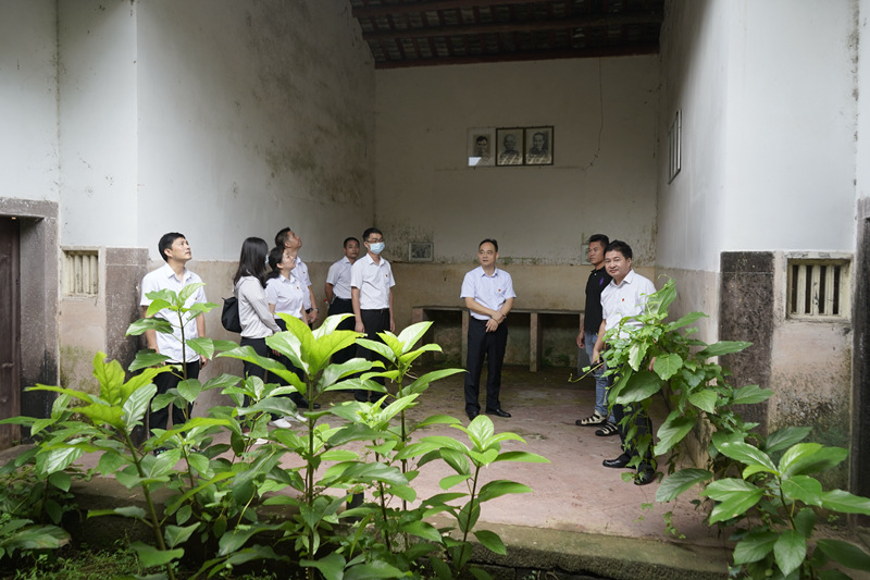 市博物館黨支部開展七一主題黨日活動(dòng)