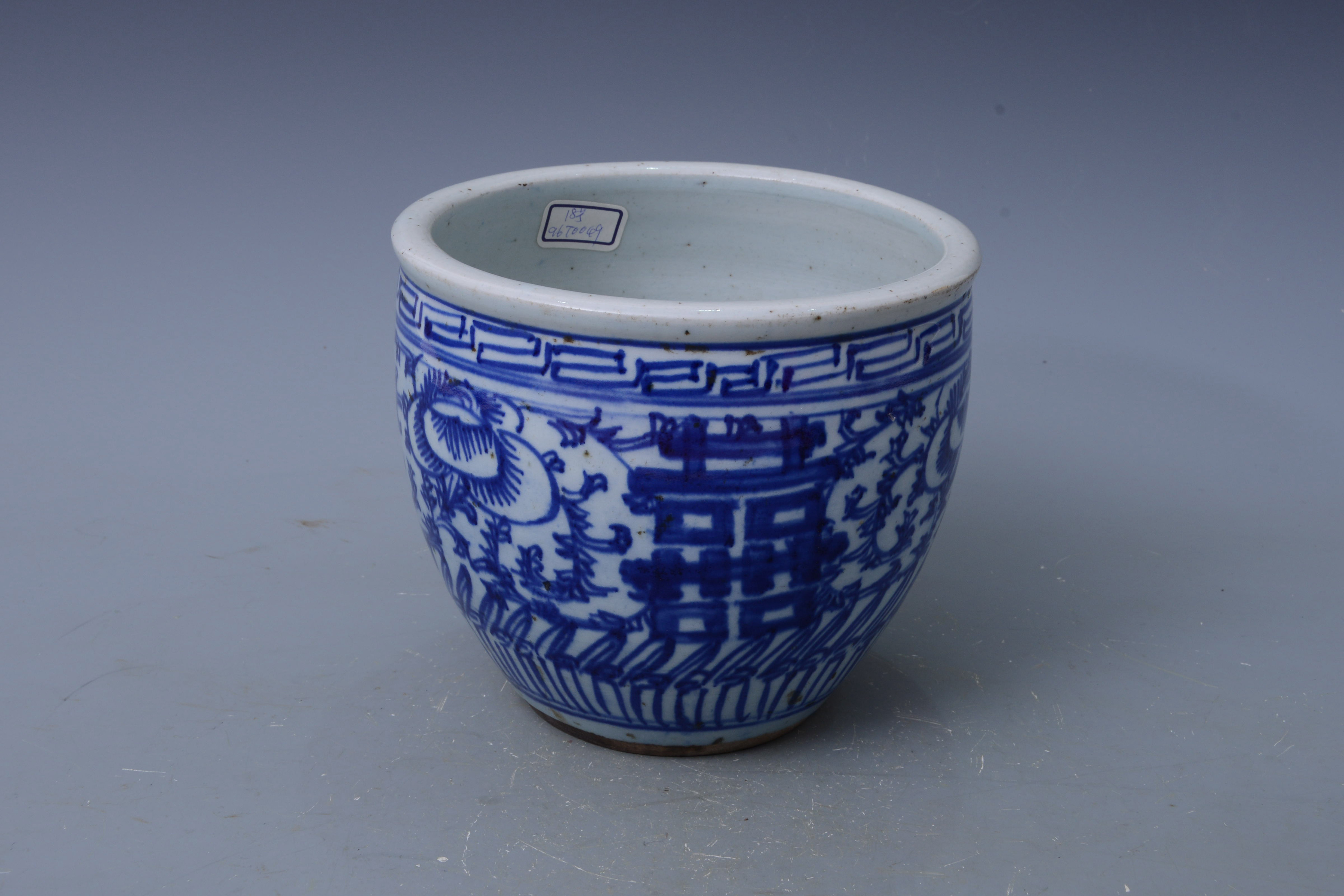 清青花雙喜花卉紋缸