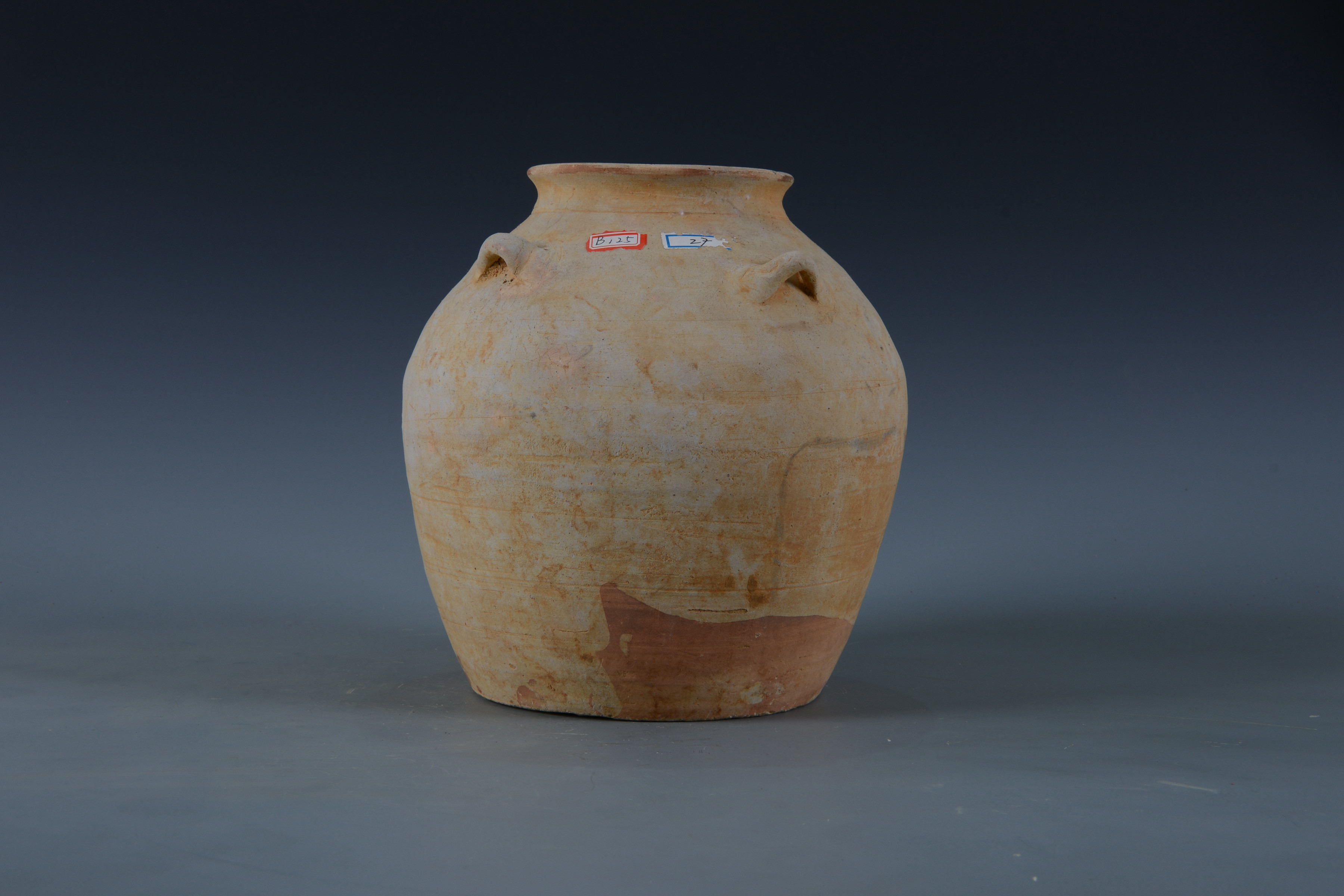 明褐釉四系陶罐