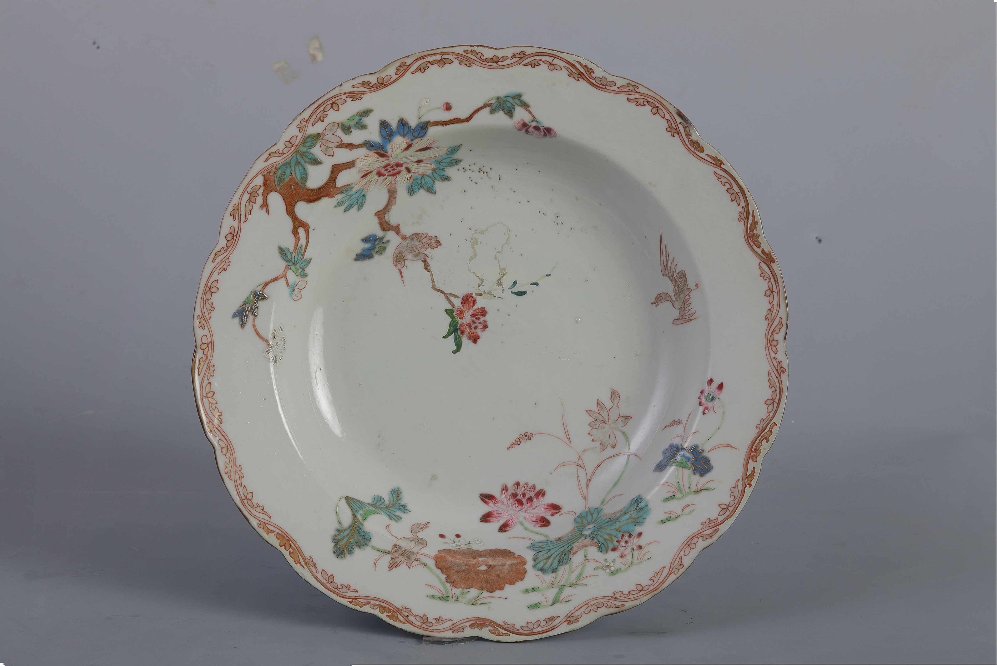 清雍正廣彩花鳥(niǎo)紋碟