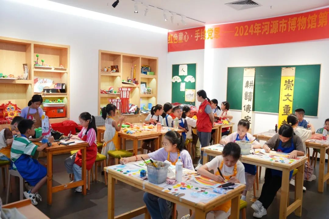 “紅色童心 手繪黨恩”主題手工作品網(wǎng)絡(luò)投票開始啦！